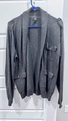 Cárdigan de hombre H&M carbón con detalle de botones talla M Foto 1 de 4
