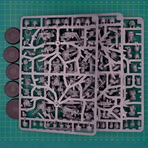 Kill Team Deathwatch 5 Mann Gruftwelt #18114 Space Marines Warhammer 40,000 - Picture 1 of 6