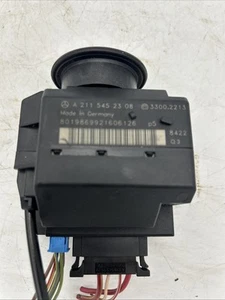 03-11 Mercedes W211 E350 E63 AMG CLS550 Ignition Switch Module OEM - Picture 1 of 10