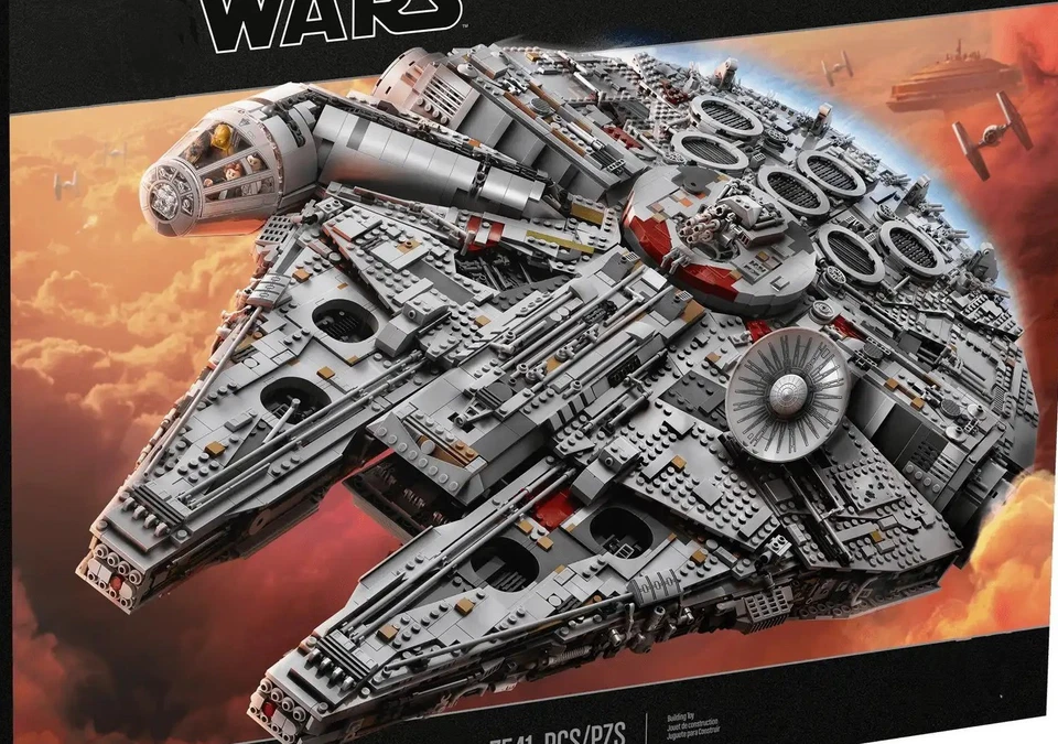 Brand New Star Wars Millennium Falcon Ship Model - like LEG0 75192 - SEALED BAGS - Image 1 of 4
