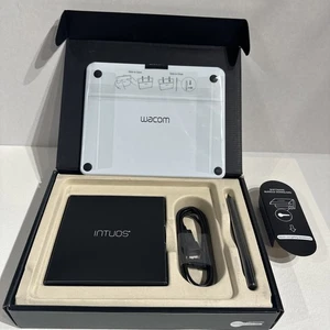 New Intuos Small DRAW Graphics Tablet & Pen by WACOM Software Bundle CTL490 - Picture 1 of 6