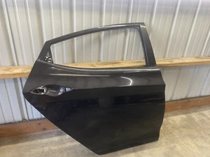 2016 Hyundai Elantra RH Rear Right Door Shell OEM  - Picture 1 of 14