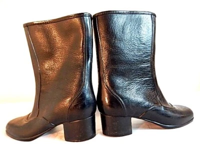 Vintage 1970s Black Rubber Rain Snow Galoshes Vegan Mock Toe Heels Mod Boots 5 - Image 1 of 4