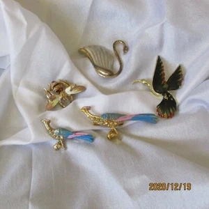  brooches 5 colorful flying creatures see description  (jewel KK)   - Picture 1 of 5