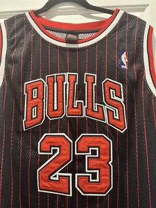 Chicago Bulls 23 Michael Jordan 1984 Nike Flight 8403 Black Pinstripe Jersey 50 - Picture 1 of 5