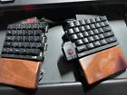 Ultimate Hacking Keyboard v1 - UHK niebieski przełącznik