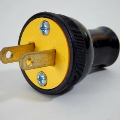 Non-Polarized Round Plug - Image 1 of 4