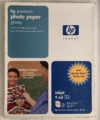 HP Premium Glossy 8.5 x 11 Photo Paper Inkjet 15 Sheets 7.5 Mil Print C6039A - Image 1 of 2