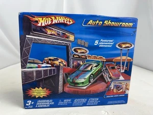 2005 Mattel Hot Wheels Auto Dealership Showroom Play Set Sealed - Picture 1 of 11