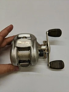 DAIWA LAGUNA 100HSD Casting Reel - Gear Ratio 6.3:1 Baitcasting Bait Caster - Picture 1 of 10