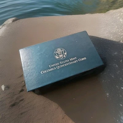 1992 Columbus Quincentenary Coin - Two Coin Uncirculated Set  - Image 1 of 4