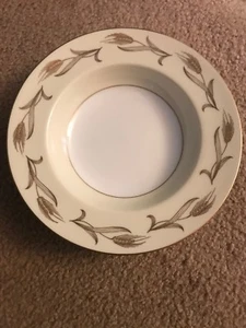 VINTAGE SET OF 2 NORITAKE LAURA SOUP BOWLS 8 INCH RIMMED BOWLS - Picture 1 of 3