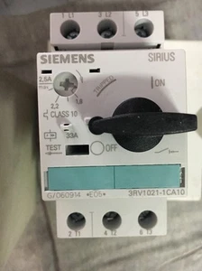 Disyuntor de protección de motor Siemens Serie 3RV1 3RV1021-1CA10 - Imagen 1 de 5