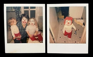 HALLOWEEN POLAROIDS MALVADO ASESINO PAYASO MADRE E HIJOS DISFRACES TERRORÍFICOS - Imagen 1 de 3