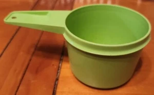 Vintage Tupperware- 3/4 -Cup Size Kitchen Measuring Cup USA - Picture 1 of 4