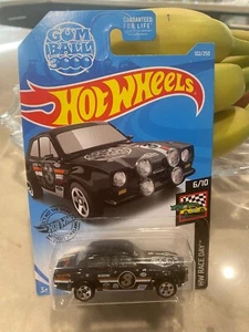 2019 Hot Wheels #102 Gum Ball 3000 Race Day '70 FORD ESCORT RS1600 Variante Nera - Foto 1 di 1