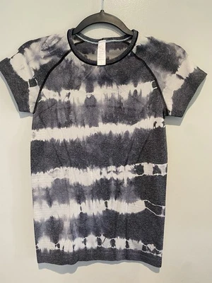 Camisa manga corta Ivivva color negro-gris talla grande Foto 1 de 4