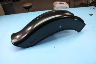 1470 04 Guardabarros trasero Harley-Davidson Softail FXSTB  Foto 1 de 4