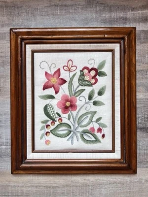 "Flores rosas bordadas hechas a mano vintage en marco de madera almohadas 12x14""" Foto 1 de 4