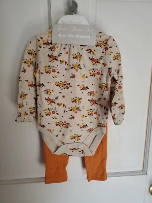 Juego de 4 piezas Baby Essentials amarillo talla 6 meses nuevo con etiquetas Foto 1 de 4