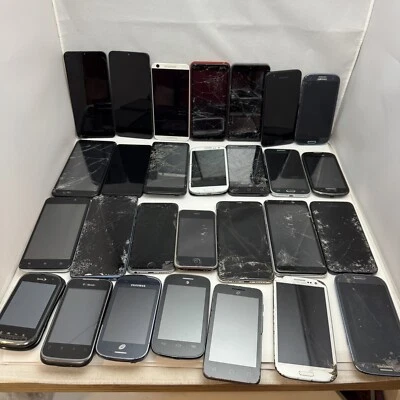 Lot Of 28 Phones Samsung/Motorola/iPhone/Vortex FOR PARTS, REPAIR AS IS - Image 1 of 4