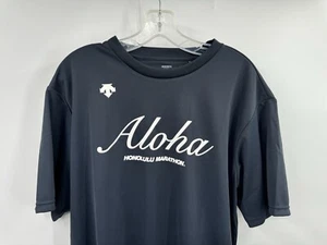 Descente Performance Shirt Aloha Marathon Mens XL   Navy Blue Golf Running NWT - Picture 1 of 8