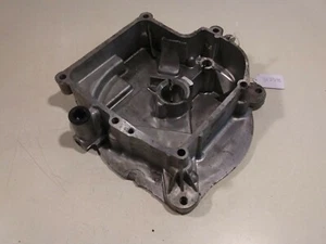 OEM BRIGGS AND STRATON ENGINE CRANKCASE CYLINDER BLOCK SUMP COVER 392548 - Picture 1 of 4