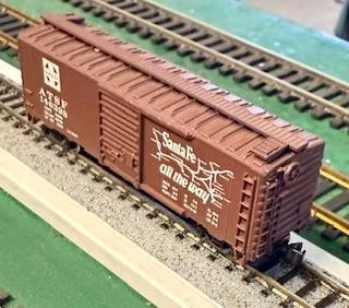 N Scale atlas Santa Fe “Super Chief of Calif” 40’ map Boxcar w knuckle couplers - Image 1 of 1