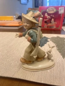 Vintage Painted Porcelain Statue Hunter With Rabbit & Rifle Germany 20951 - Picture 1 of 5