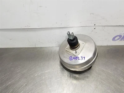 Jaguar XE 17 2017 2,0 L potenciador de freno Foto 1 de 4