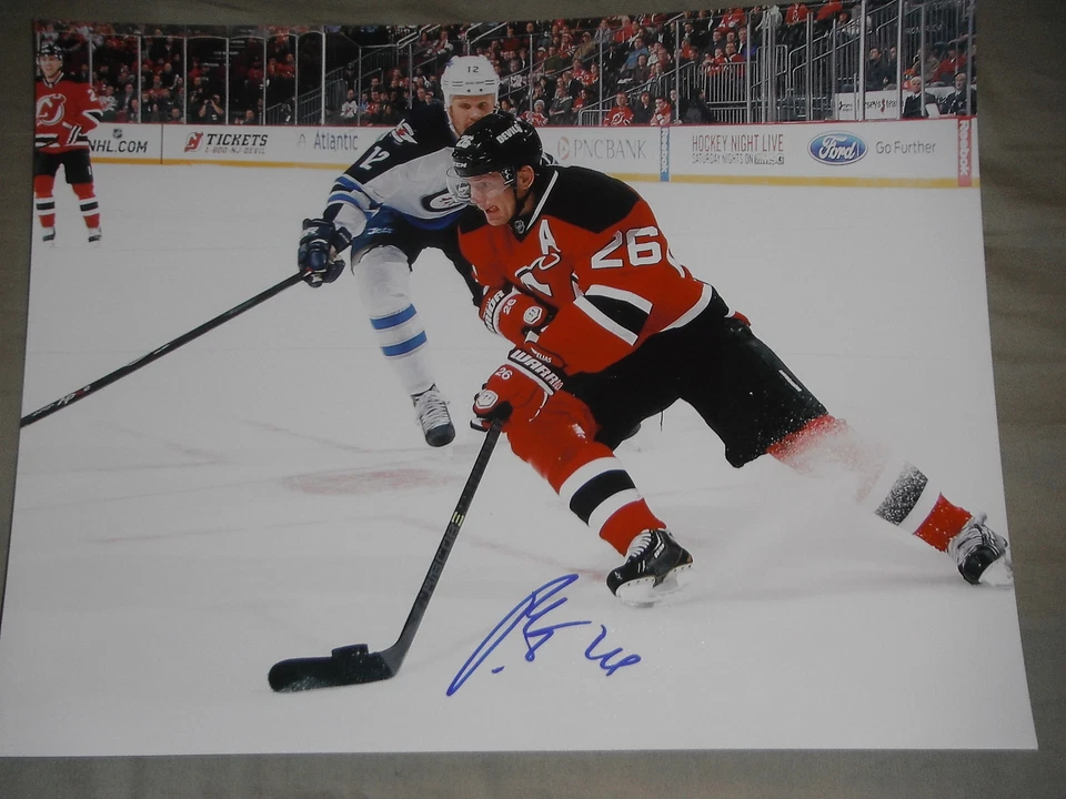 NUEVA CAMISETA DEVILS PATRIK ELIAS FIRMADA STICKHANDLING 11X14 Foto 1 de 1