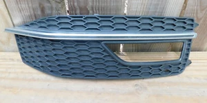 2017-2019 Audi S4 Grille 8K0.807.681L Lower Bumper Vent Original OEM - Imagen 1 de 4