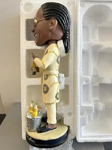 18" .....SNOOP DOGG.... CORONA BEER BOBBLEHEAD/NODDLER.. (YELLOW SUIT)...NEW/BOX - Picture 1 of 9
