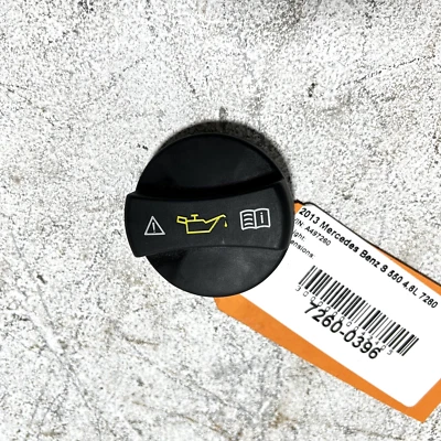 Engine Motor Oil Filler Filter Cap Cover Mercedes-Benz S550 2012-2014 OEM - Imagem 1 de 4