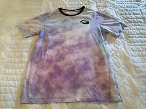 Nike Girls T-Shirt Size XL - Picture 1 of 3