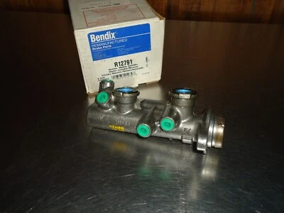 Nuevo cilindro maestro de freno Bendix Reman R12491 para Nissan Máxima sin ABS 1989-91 Foto 1 de 2