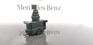 Mercedes W126 C126 Door Vacuum Solenoid Lock Actuator - Picture 1 of 6