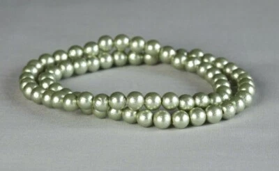 X2 PALE GREEN SHELL PEARL BRACELETS ~ 7" ~ 18CM   - Image 1 of 2