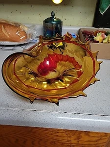 Großes Vintage Murano mundgeblasenes Braunglas mit Stachelrand rot Wirbel und Umschlag - Bild 1 von 13