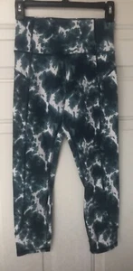 Marika Women's Size S Green & White Tummy Control Legging 10" Rise ~ EUC - Picture 1 of 8