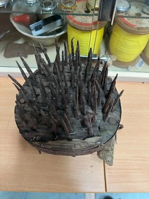 Antique primitive flax hemp wool comb hetchel farm tool - Image 1 of 4