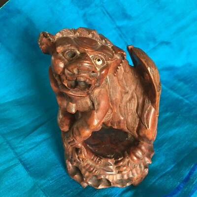 7" tall Chinese Hand Crafted/Hand Carved Wooden  Foo Dog / Lion As Is - Image 1 of 4
