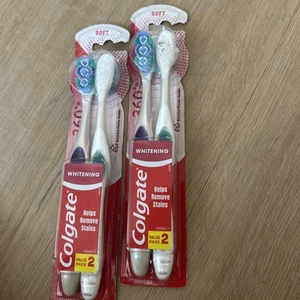 COLGATE Optic White 360 Toothbrushes SOFT Bristles Purple & Teal 4 Brushes Total - Picture 1 of 3