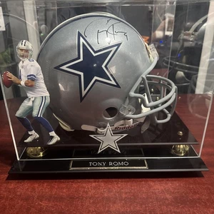 Tony Romo Authentic Full Size Helm handsigniert in Custom Case mit Echtheitszertifikat - Bild 1 von 7