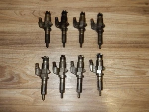 2001-2004.5 LB7 Chevy GMC 6.6L Duramax Diesel Fuel Injector (Full Set of 8) OEM - Picture 1 of 4