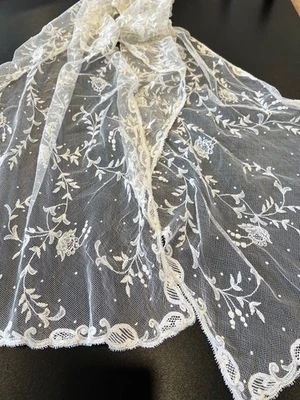 ENCAJE ANTIGUO - CIRCA 1900’S, PRECIOSO CHAL DE ENCAJE DE PANDERETA Foto 1 de 4