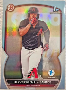 2023 Bowman 1st - Deyvison De Los Santos - Sky Blue Refractor 1st Edition *NM* - Picture 1 of 2