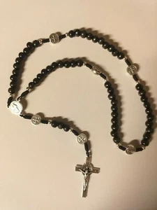 ROSARIO DI SAN BENEDETTO IN LEGNO NERO E CROCE IN METALLO  - Imagen 1 de 1