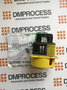 BOBINA DE INTERRUPTOR MERZ SERIE 151 2360010907 230V A151/1002.13 - Imagen 1 de 5