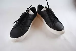 UGG Women's Alameda Lace Sneakers 10 Black - Picture 1 of 6